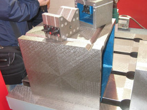 數(shù)控滑臺與產(chǎn)業(yè)升級的關(guān)系